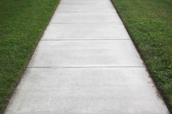 Cost of Concrete Walkway Replacement in Garland