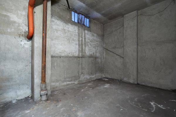 Cost of Basement Wall Construction in Garland