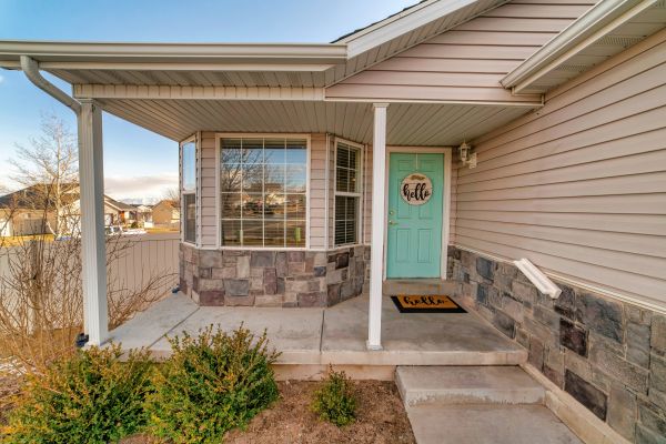 Cost of Porch Concrete Installation in Garland